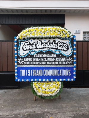 Papan Bunga Duka di Selo